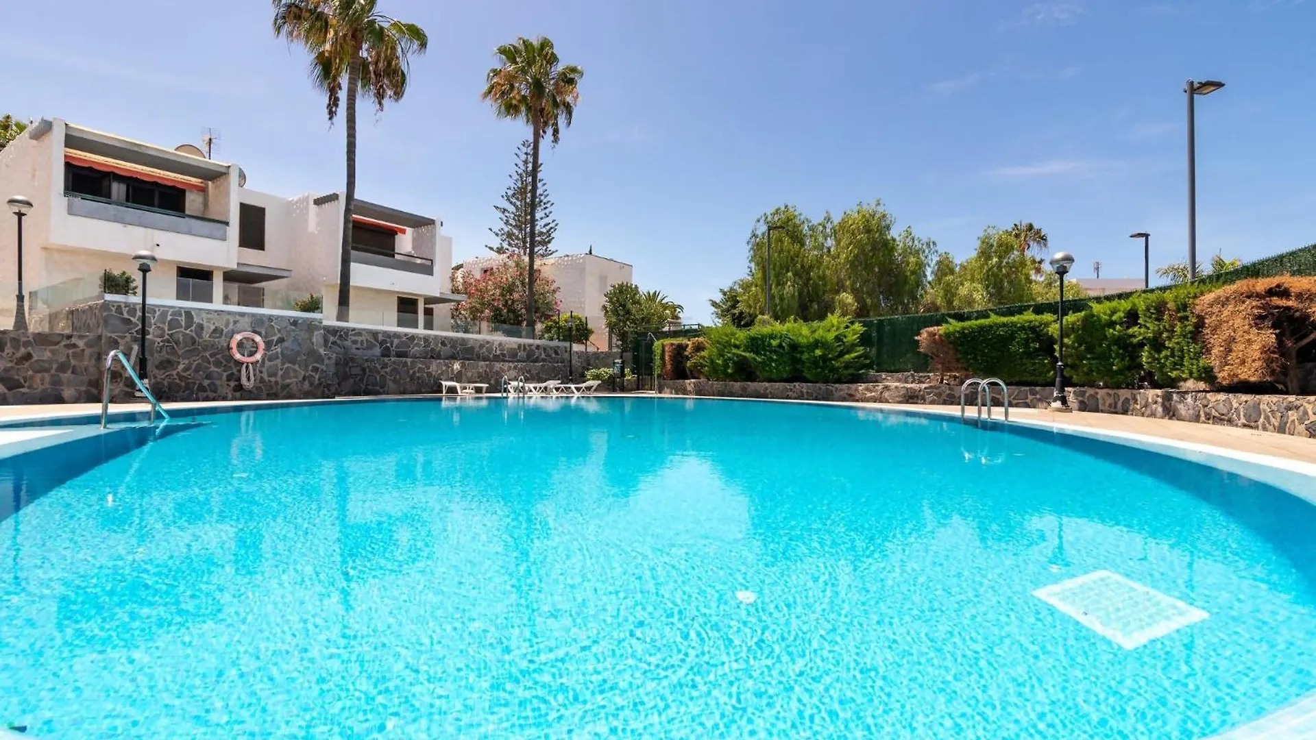 Apartamerica 341 Lujovista Mar Playa de las Américas 0*,  Spanien